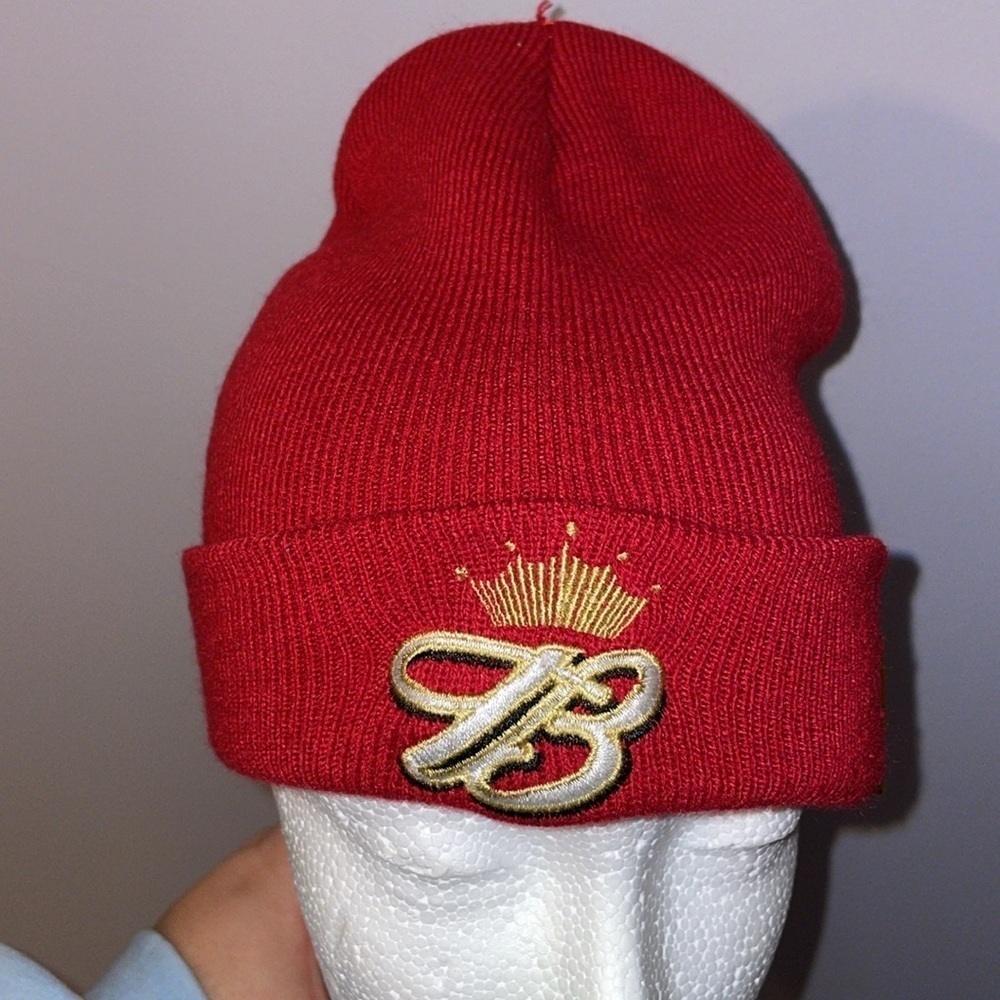 Budweiser Vintage 2004 Embroidered Knit Beanie Hat Red OS